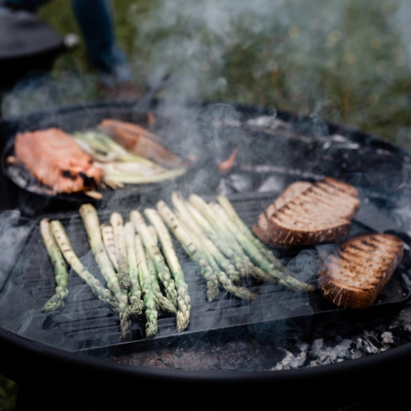 22" Reversible Cast Iron Griddle by Barebones